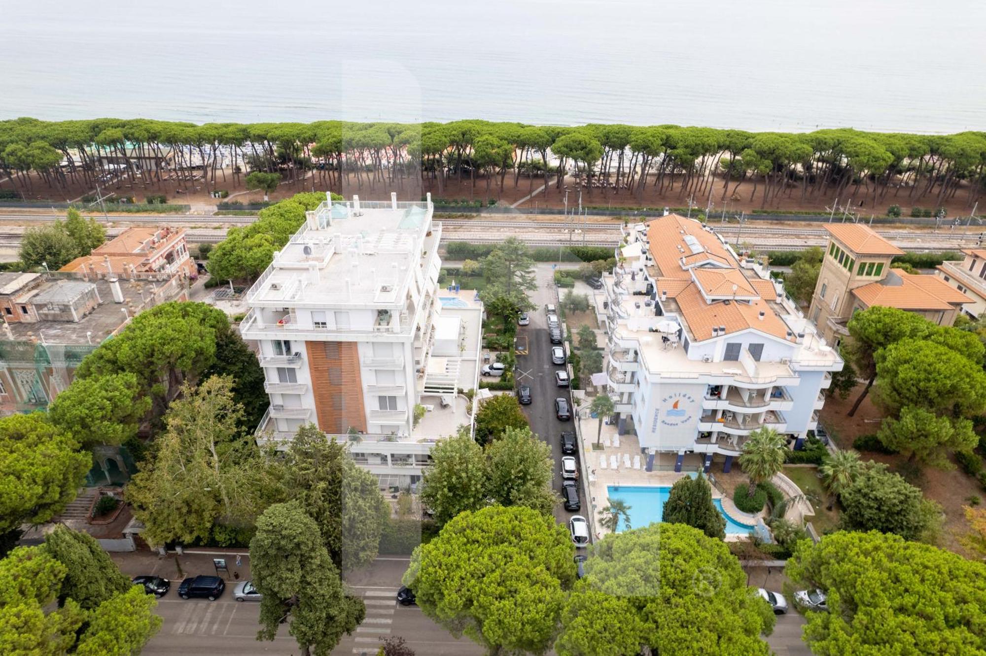 Homiday - Residence Prestige Pineto Exterior photo